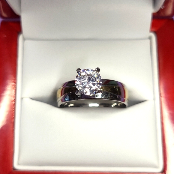 Drop Dead! - Picture 5 of 9